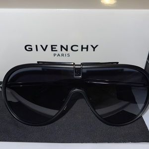 GIVENCHY Shades